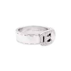 Bague GUCCI "Ceinture" en or blanc et diamants. - Castafiore