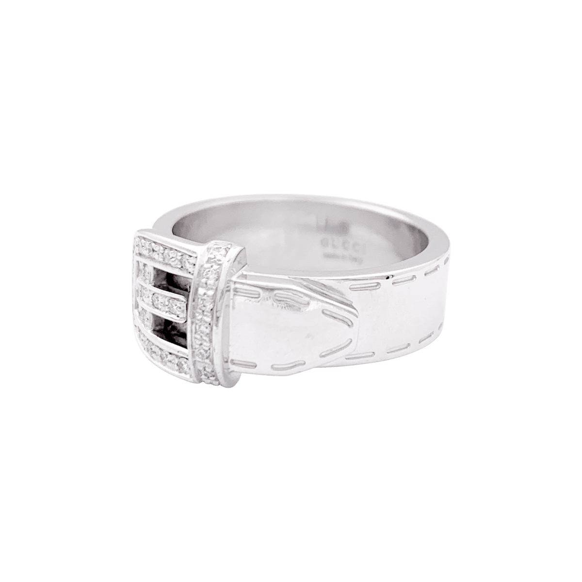 Bague GUCCI "Ceinture" en or blanc et diamants. - Castafiore