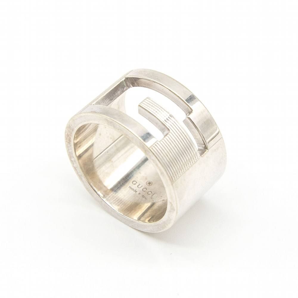 Bague GUCCI en argent avec l'initiale G - Castafiore