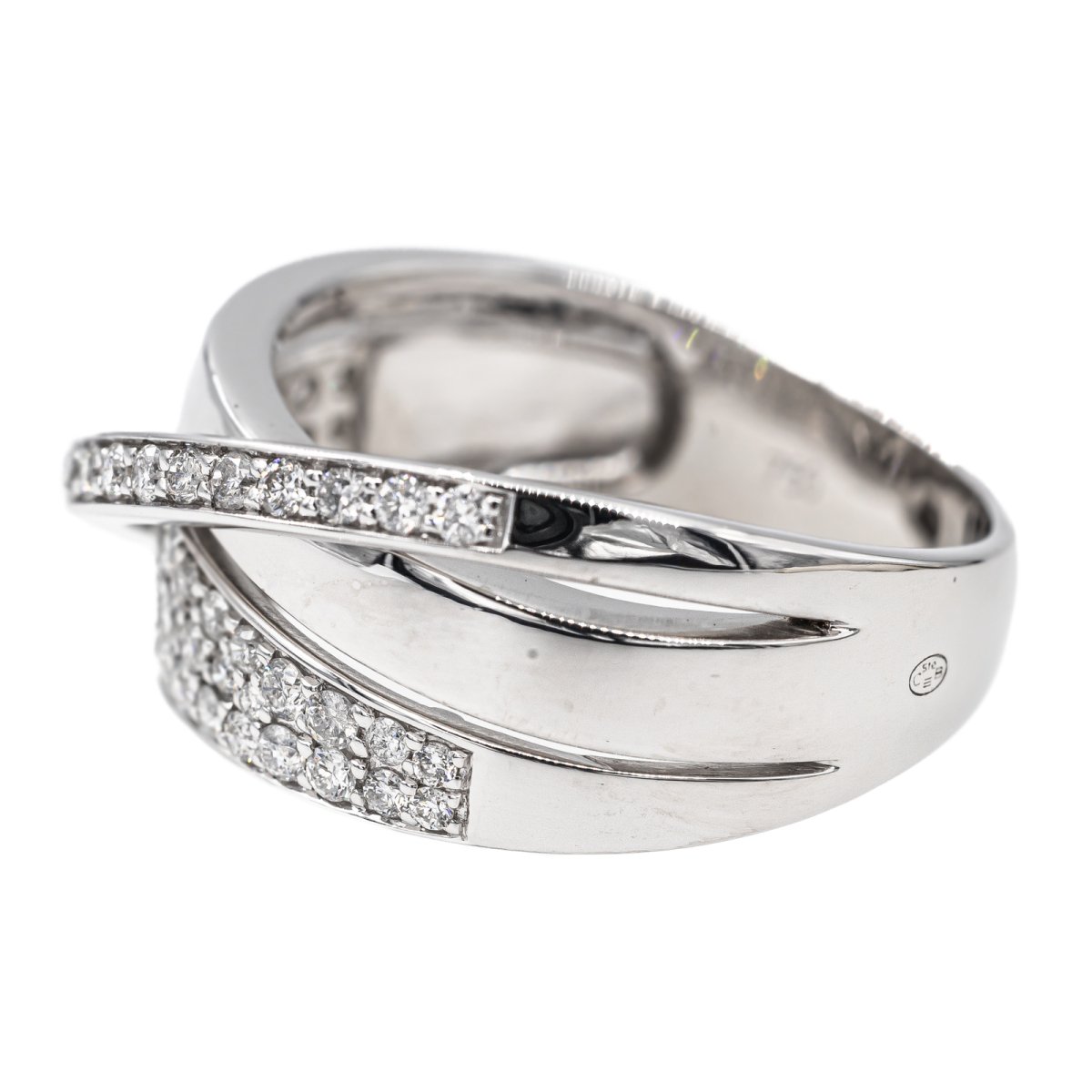GUY LAROCHE ring in white gold and diamonds – Castafiore