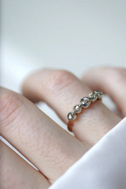 Bague jarretière ancienne diamants - Castafiore