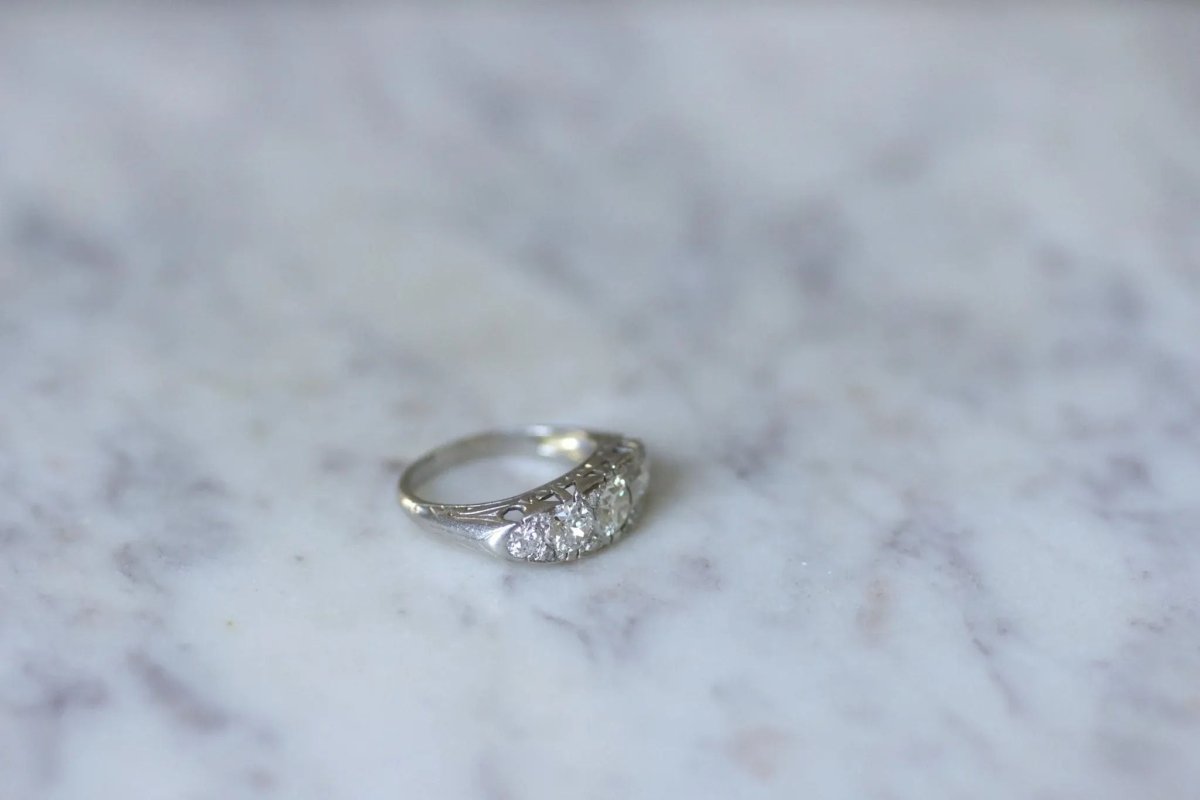 Bague Jarretière Art Deco Diamants 1,05 Cts - Castafiore