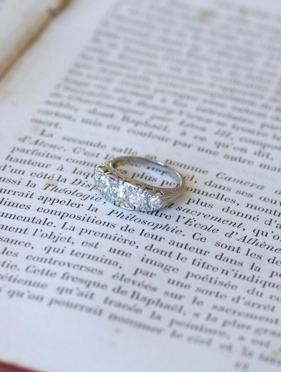 Bague Jarretière Art Deco Diamants 1,05 Cts - Castafiore