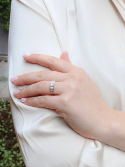 Bague jarretière Art Deco or platine diamants 0,3 ct - Castafiore