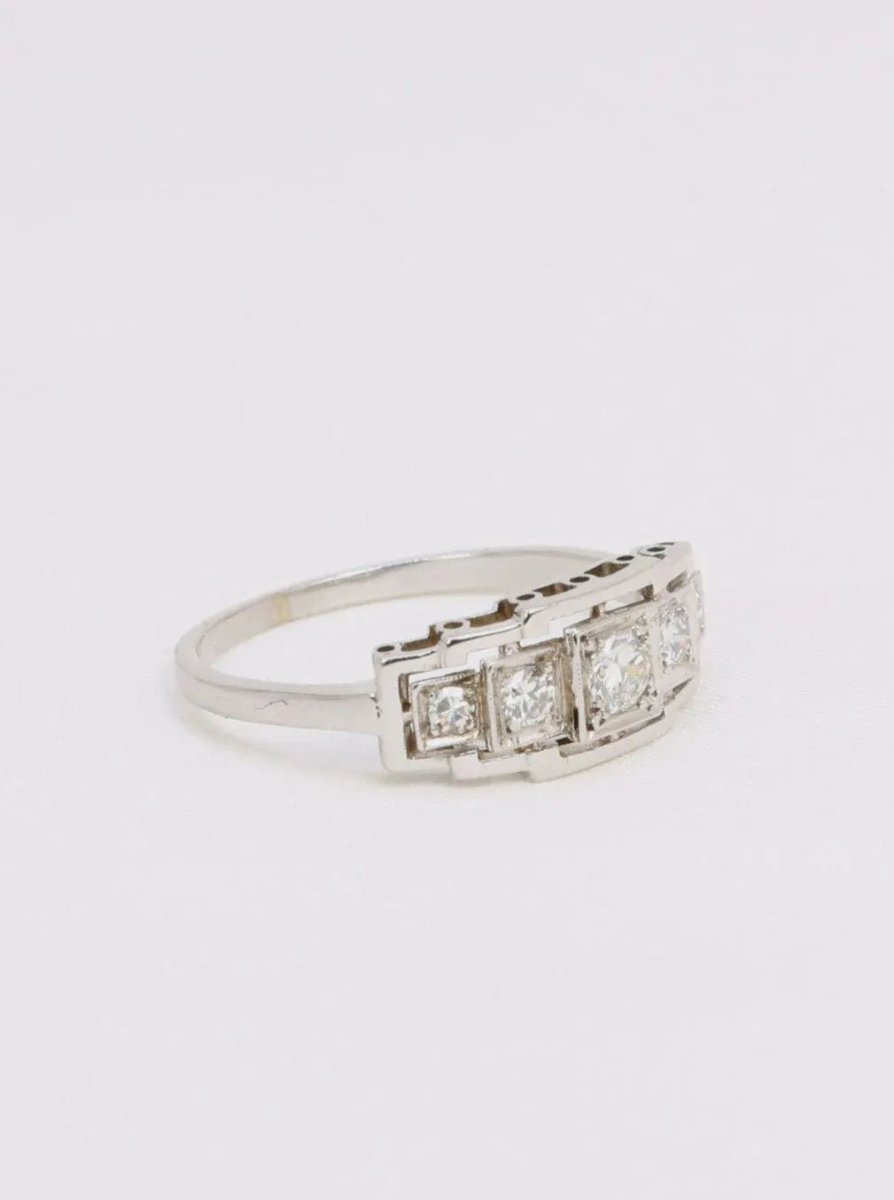 Bague jarretière Art Deco or platine diamants 0,3 ct - Castafiore