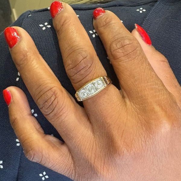 Bague jarretière Art-déco en or jaune et diamants