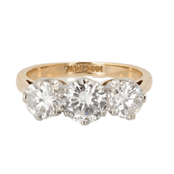 Bague Jarretière en or jaune, platine et diamants - Castafiore