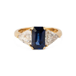 Bague Jarretière en or jaune, saphir et diamants - Castafiore
