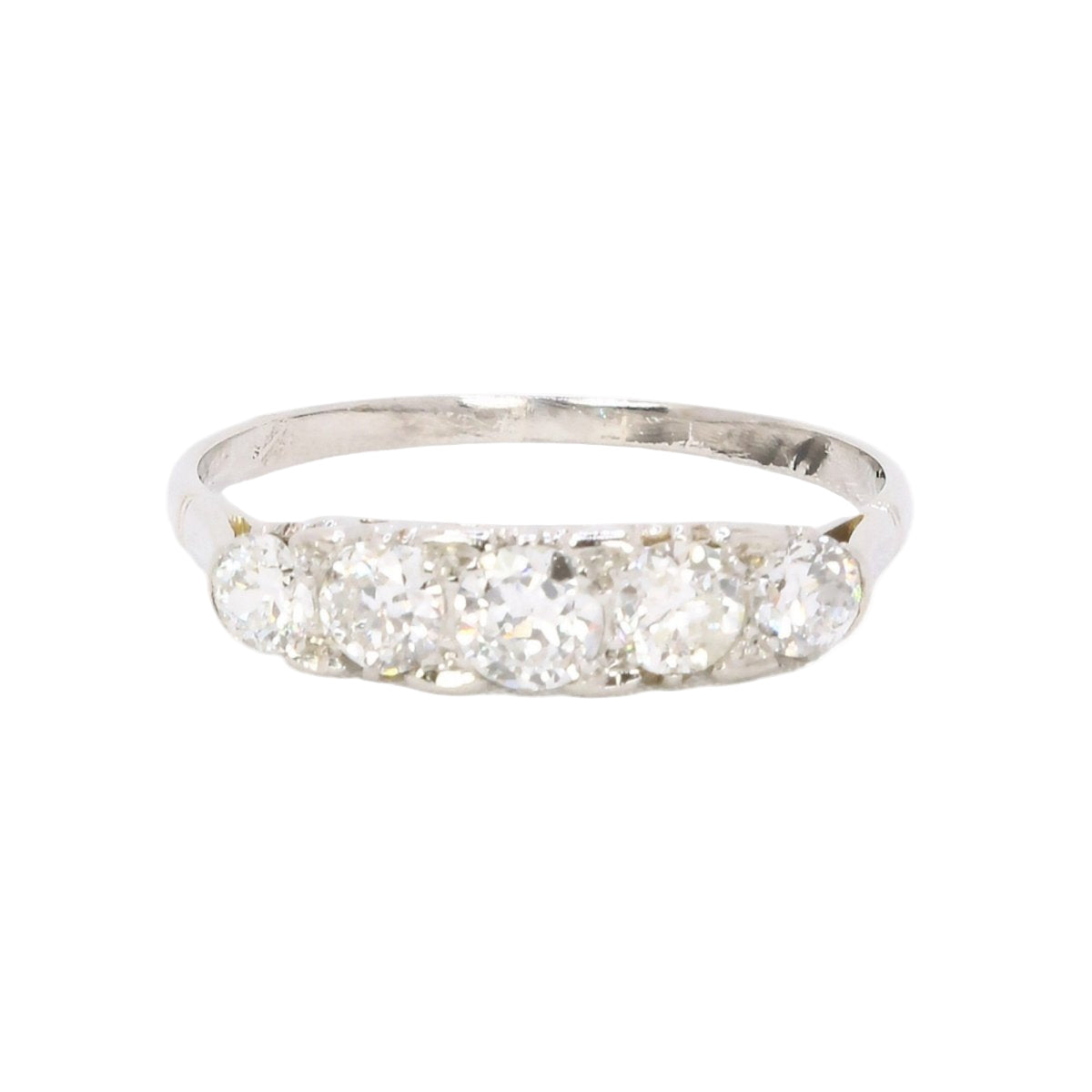 Bague Jarretière en platine et diamant - Castafiore