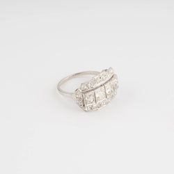 Bague jarretière en platine et diamants - Castafiore