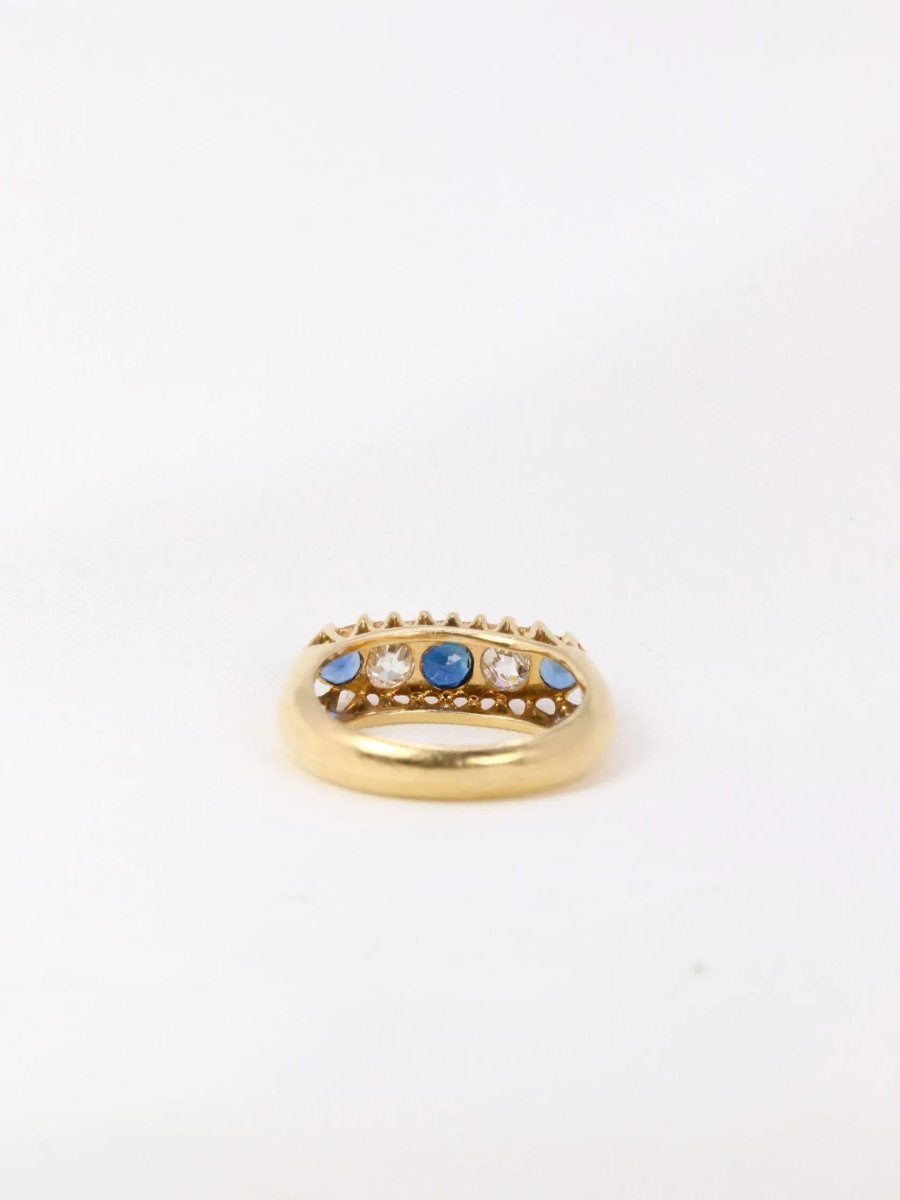 Bague jarretière or jaune saphirs diamants taille ancienne - Castafiore