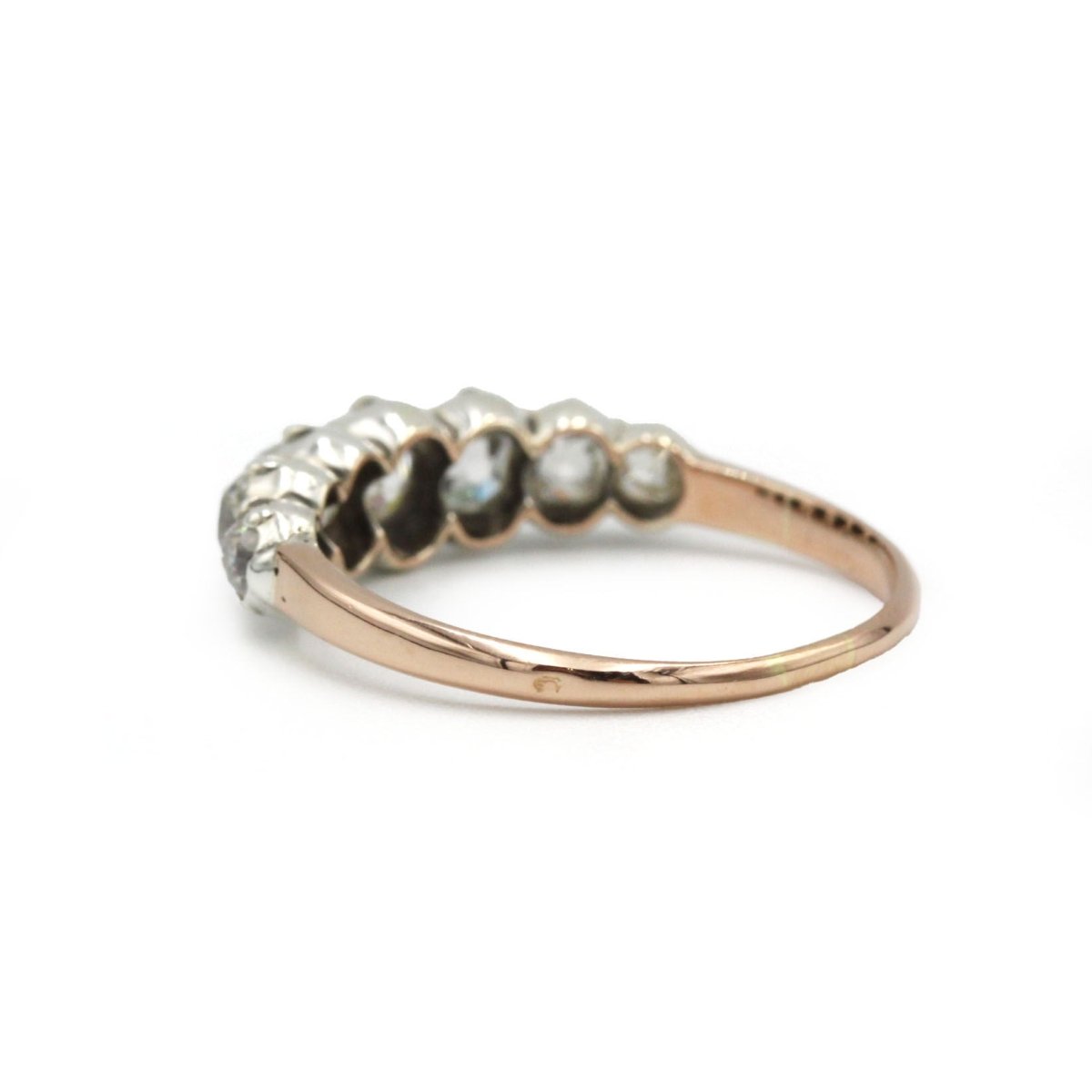 Bague jarretière XIXe siècle or jaune 750 diamants taille anciennes - Castafiore