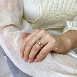 Bague Jonc ceinture en or - Castafiore