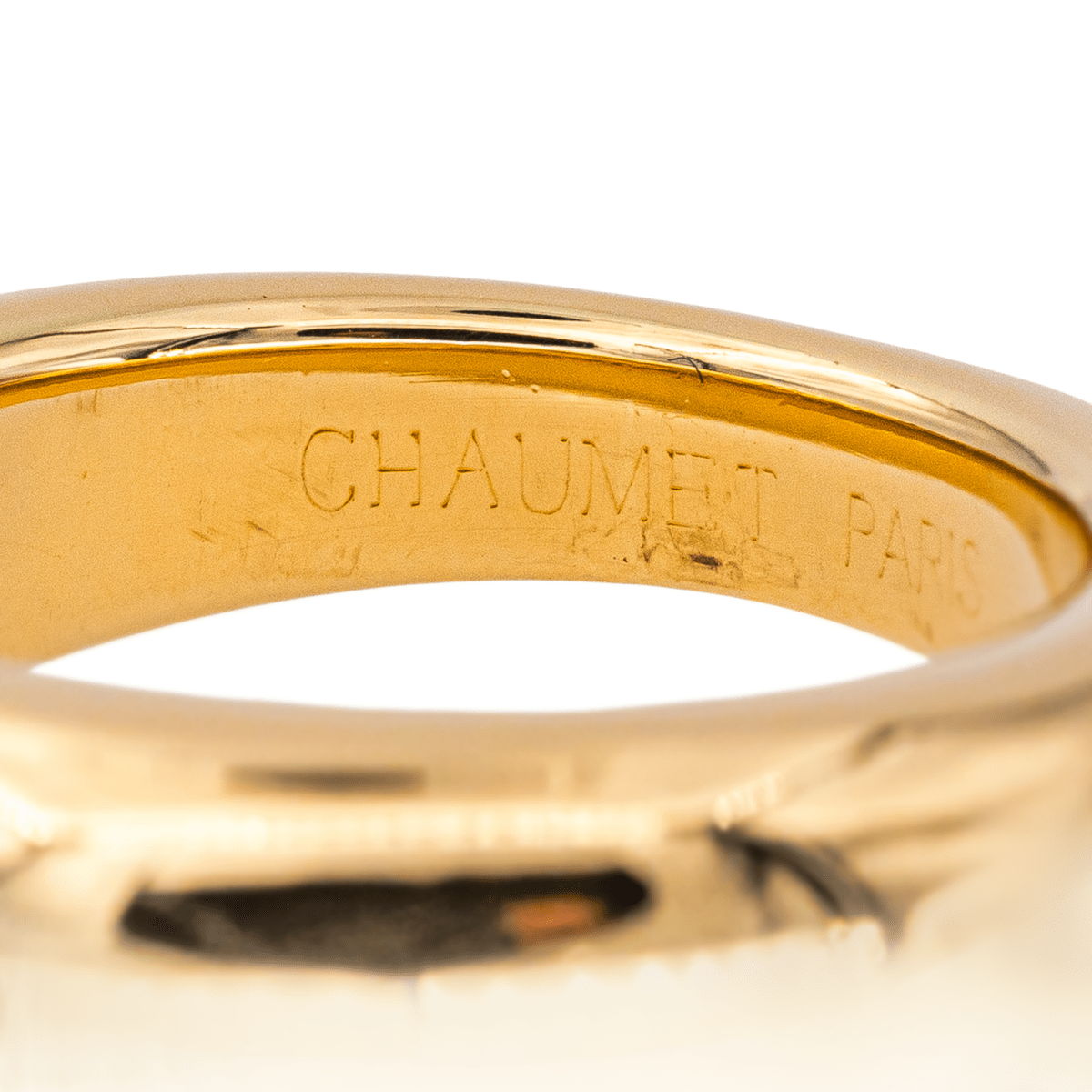 Bague Jonc CHAUMET en or jaune et saphir - Castafiore