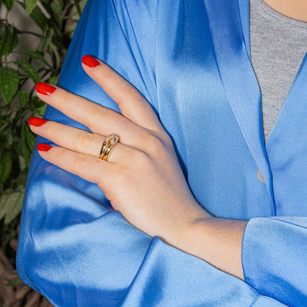 Bague Jonc CHAUMET "Liens" en or jaune et diamants - Castafiore