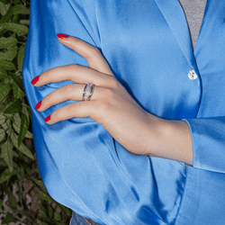 Bague Jonc en or blanc et diamants - Castafiore