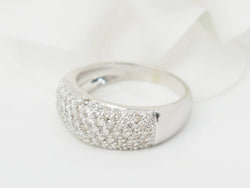 Bague jonc en or blanc et diamants - Castafiore