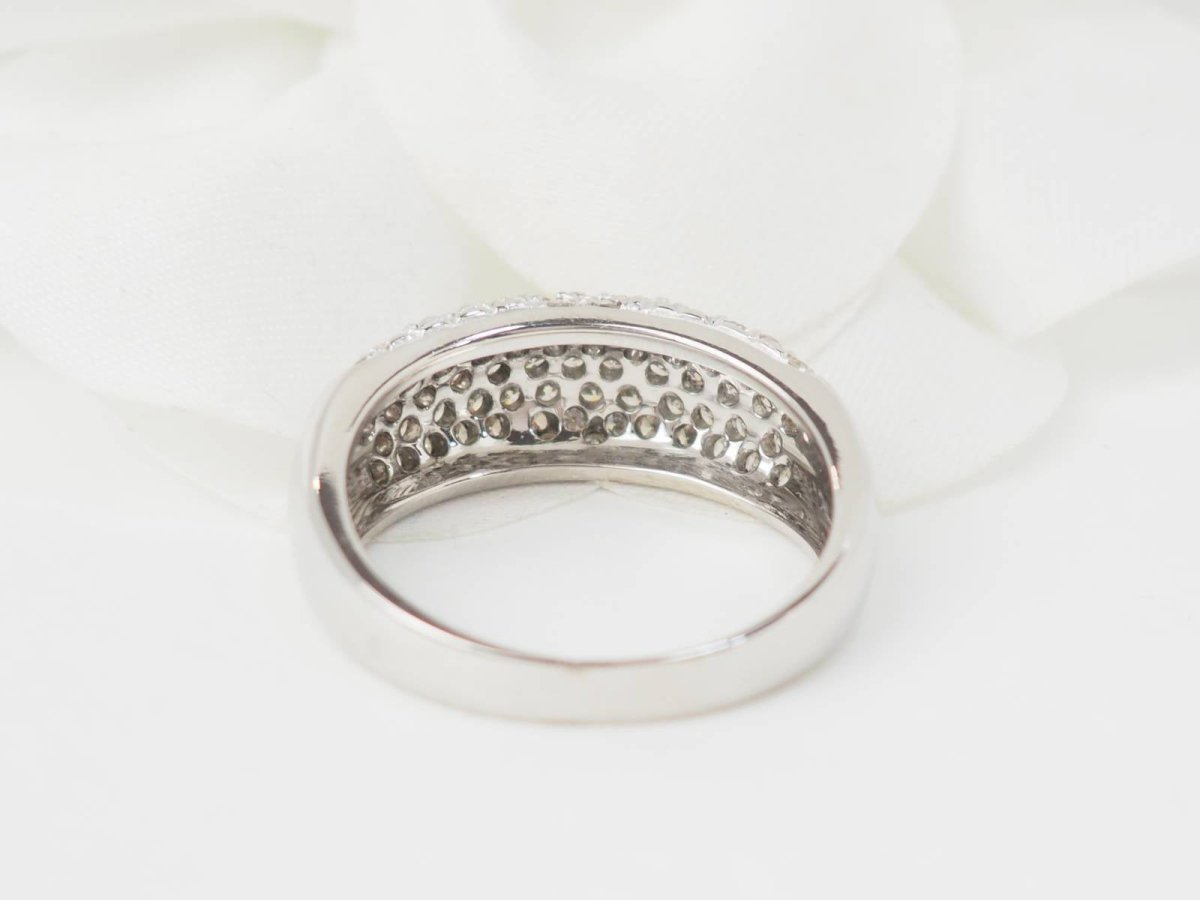 Bague jonc en or blanc et diamants - Castafiore