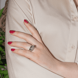 Bague Jonc en or blanc, platine, rubis et diamants - Castafiore