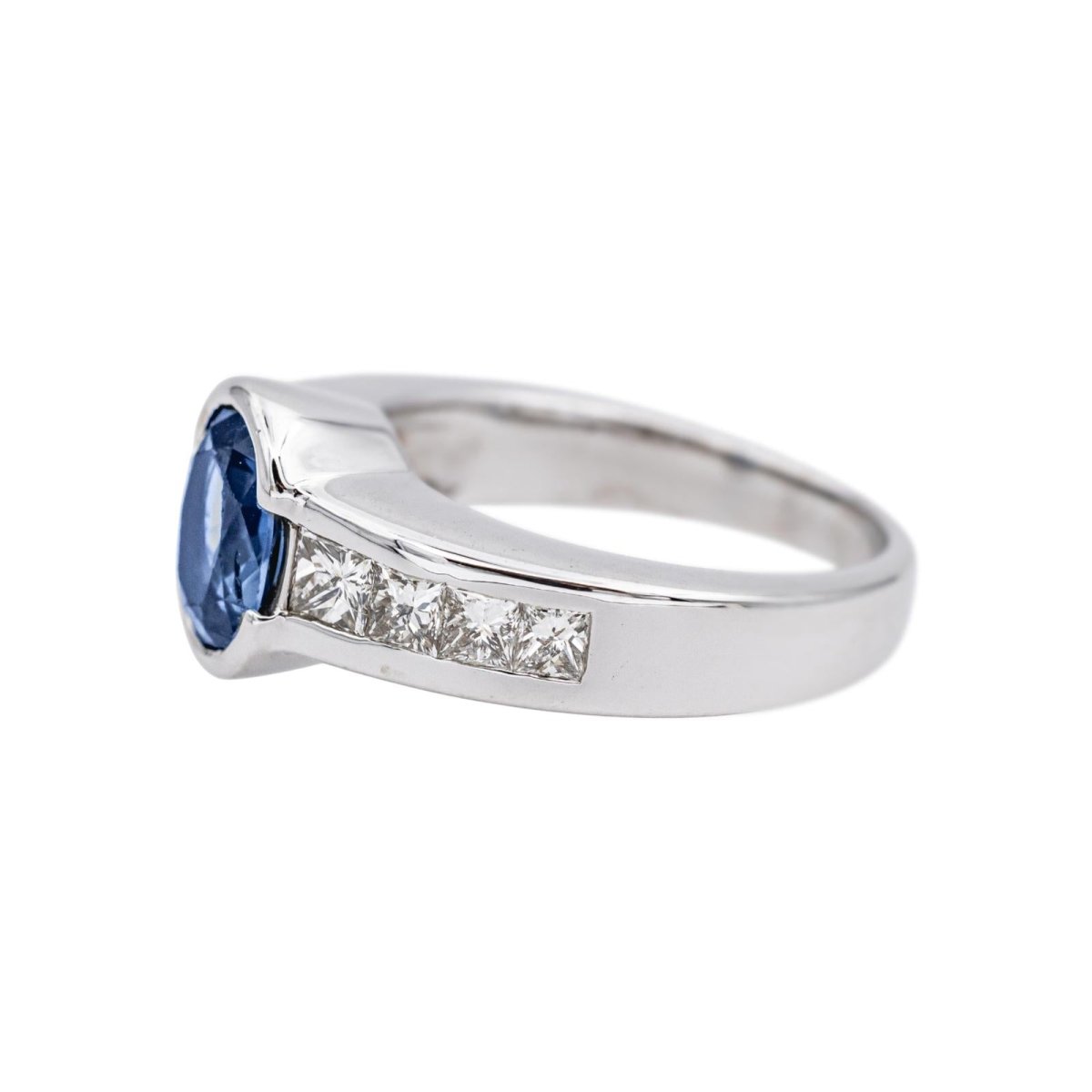 Bague Jonc en or blanc, saphir et diamants - Castafiore