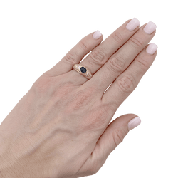Bague jonc en or jaune, diamants, saphir. - Castafiore