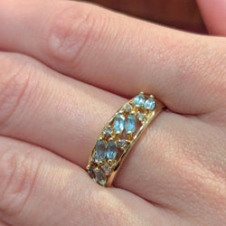 Bague Jonc en or jaune et aigue - marines - Castafiore