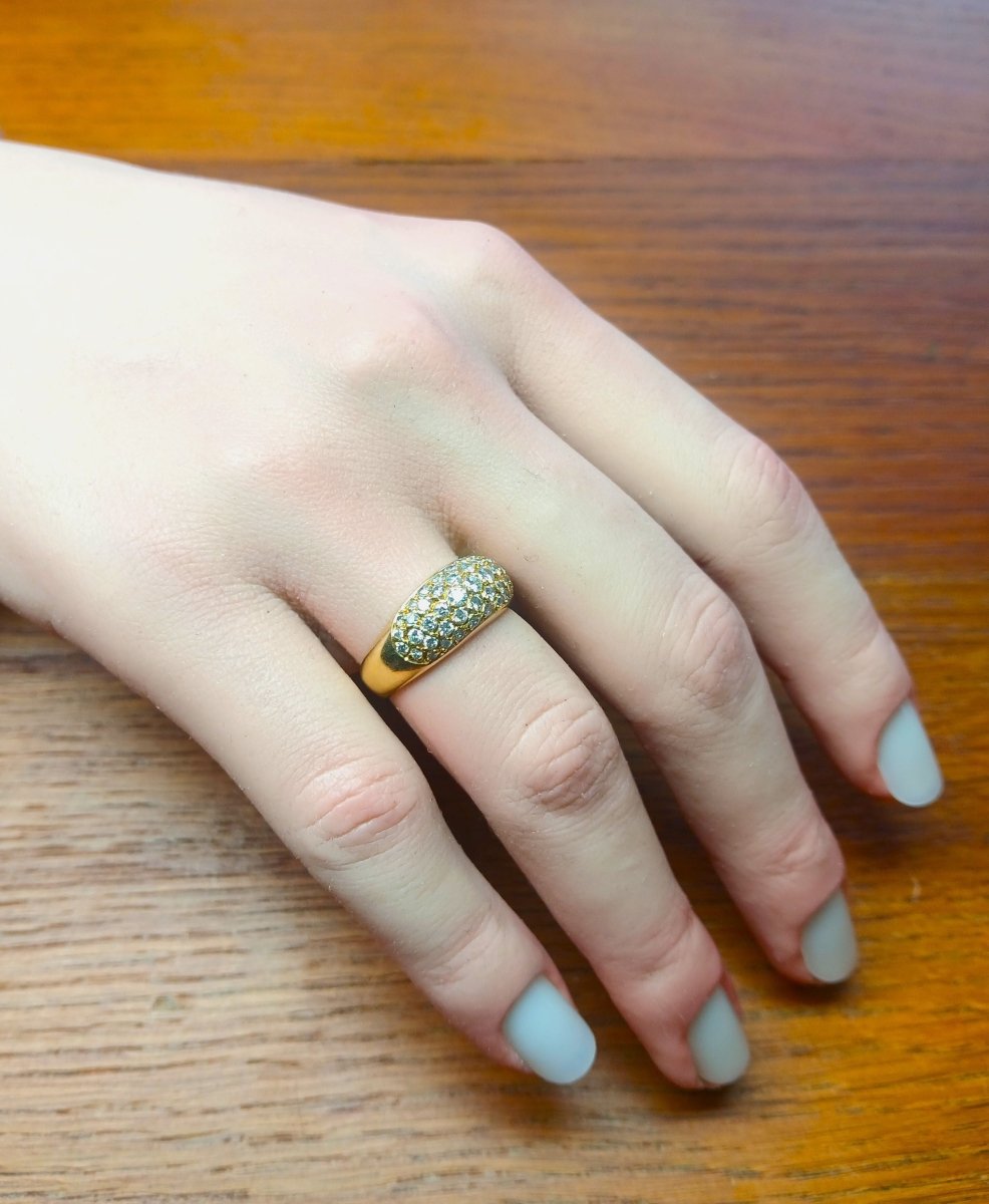 Bague jonc en or jaune et diamants - Castafiore