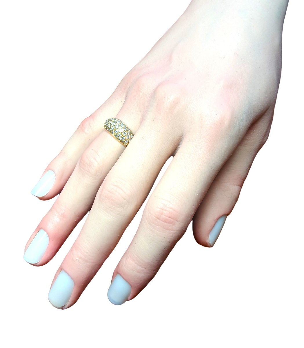 Bague jonc en or jaune et diamants - Castafiore