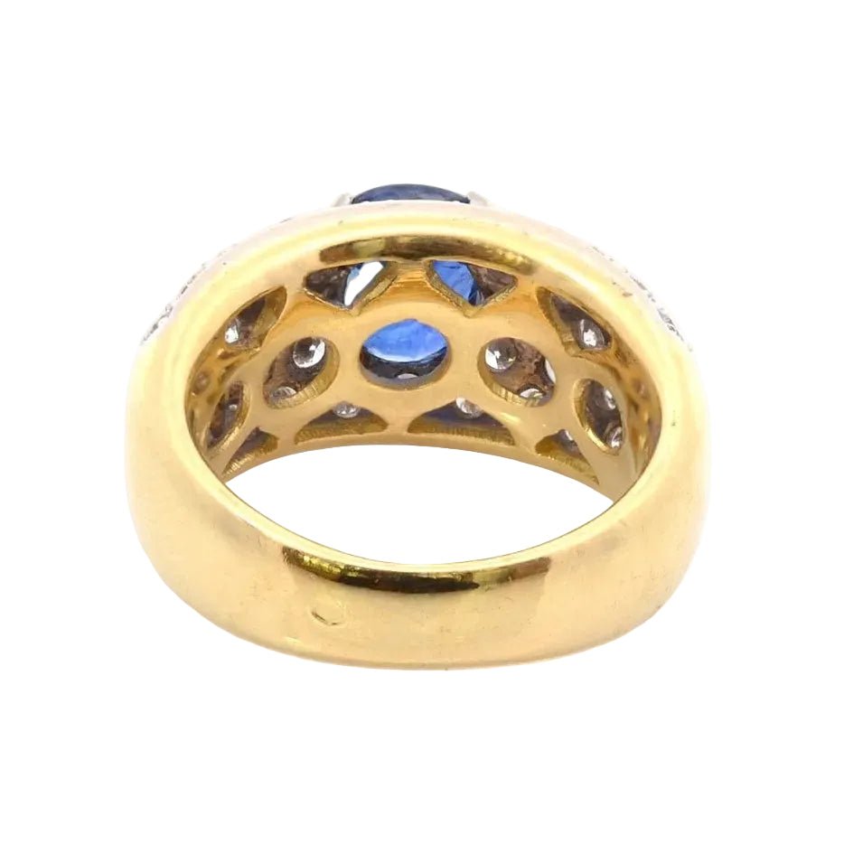 Ring sapphire of 2.29cts and diamonds