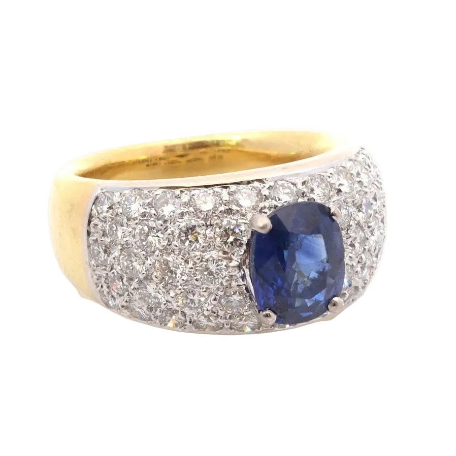 Ring sapphire of 2.29cts and diamonds