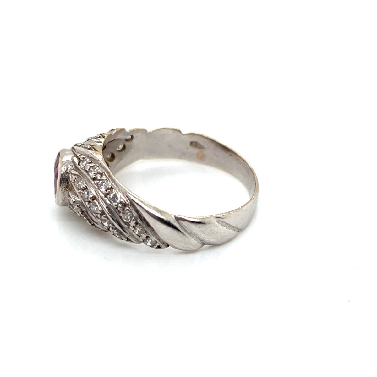 Bague jonc en or, saphir rose et damants - Castafiore