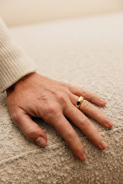 Bague Jonc FRED en or jaune et saphirs - Castafiore