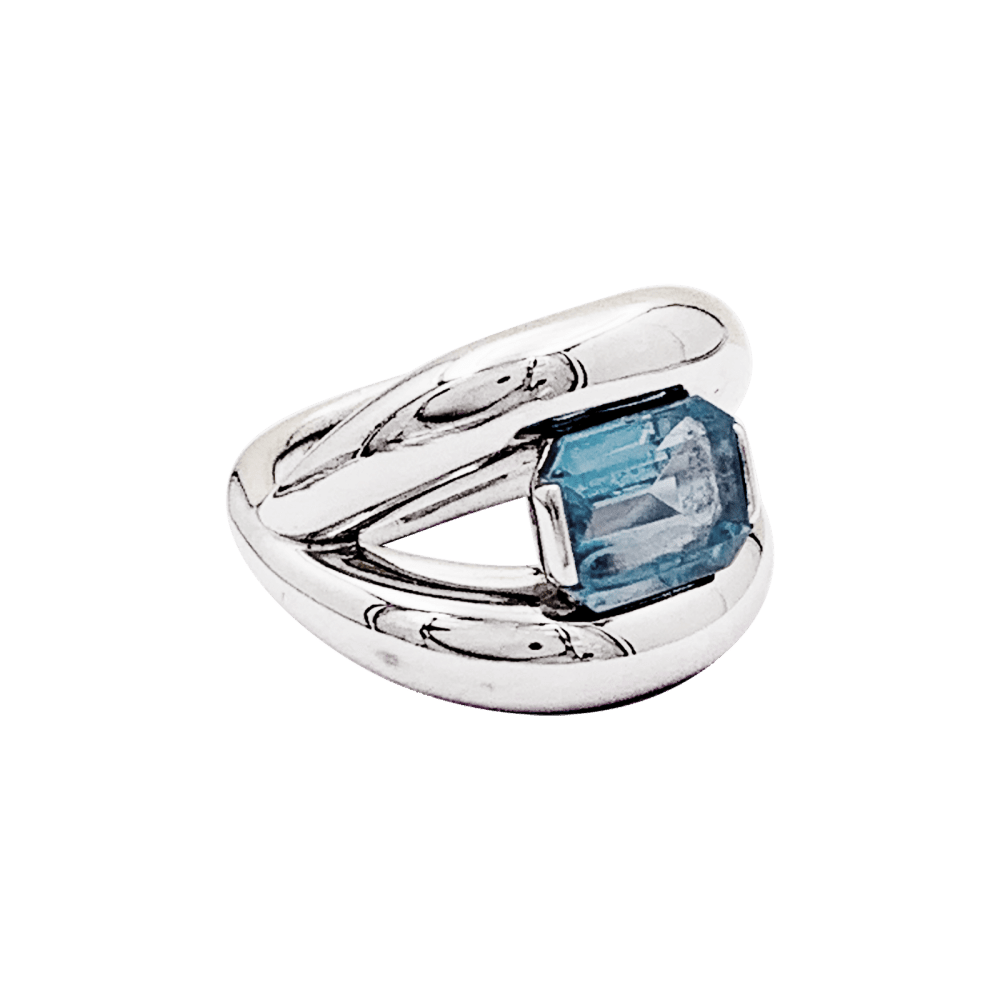 Ring Mauboussin, "Twins", white gold, aquamarine.