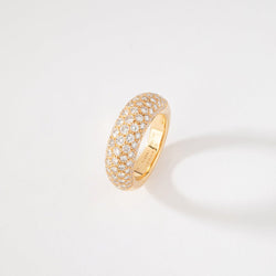 Bague jonc or jaune en diamant de la maison Chaumet - Castafiore