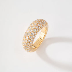 Bague jonc or jaune en diamant de la maison Chaumet - Castafiore