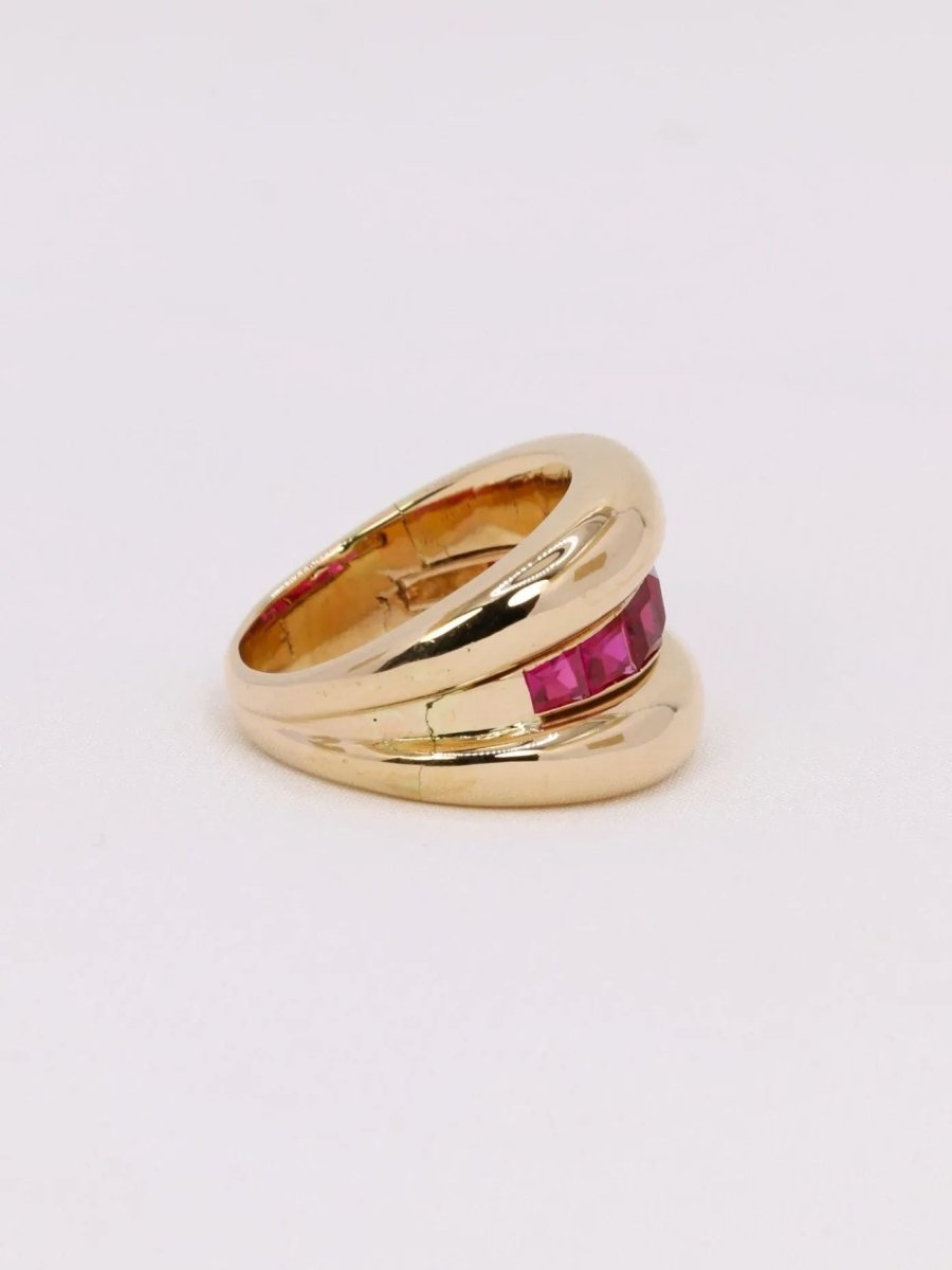 Bague jonc or jaune rubis calibrés - Castafiore