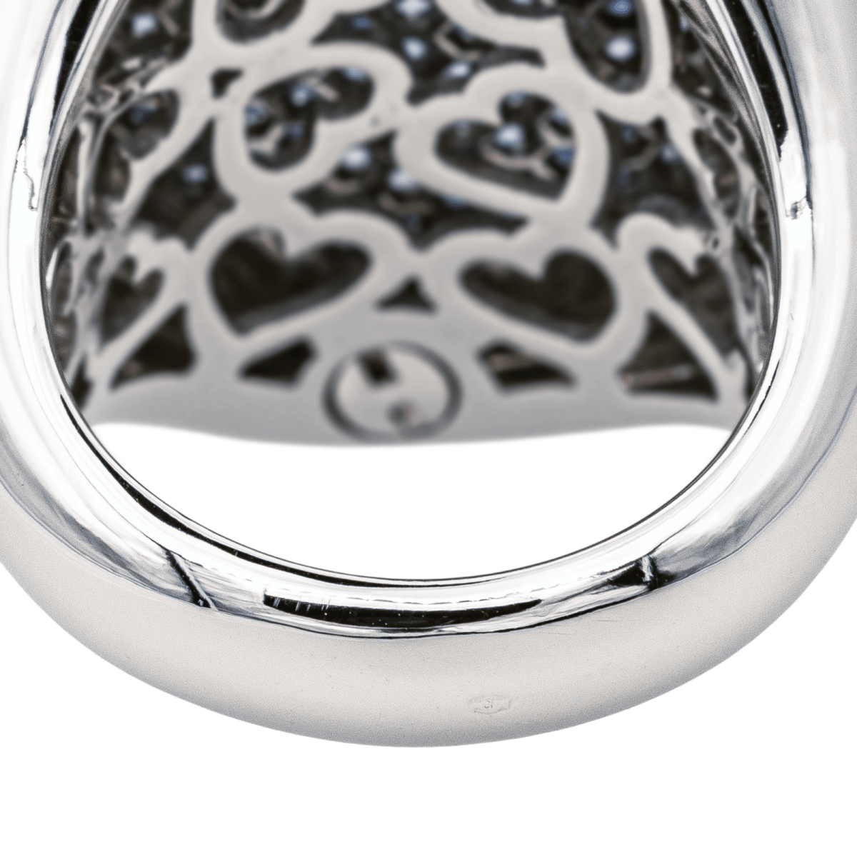 Bague Jonc PASQUALE BRUNI en or blanc, quartz, saphirs et diamants - Castafiore