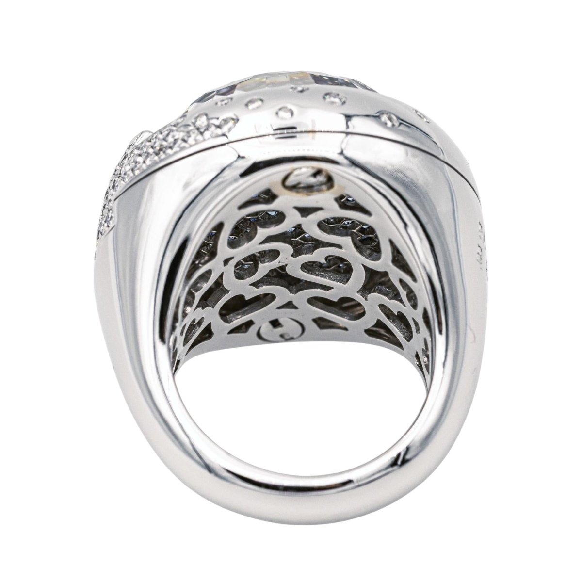 Bague Jonc PASQUALE BRUNI en or blanc, quartz, saphirs et diamants - Castafiore