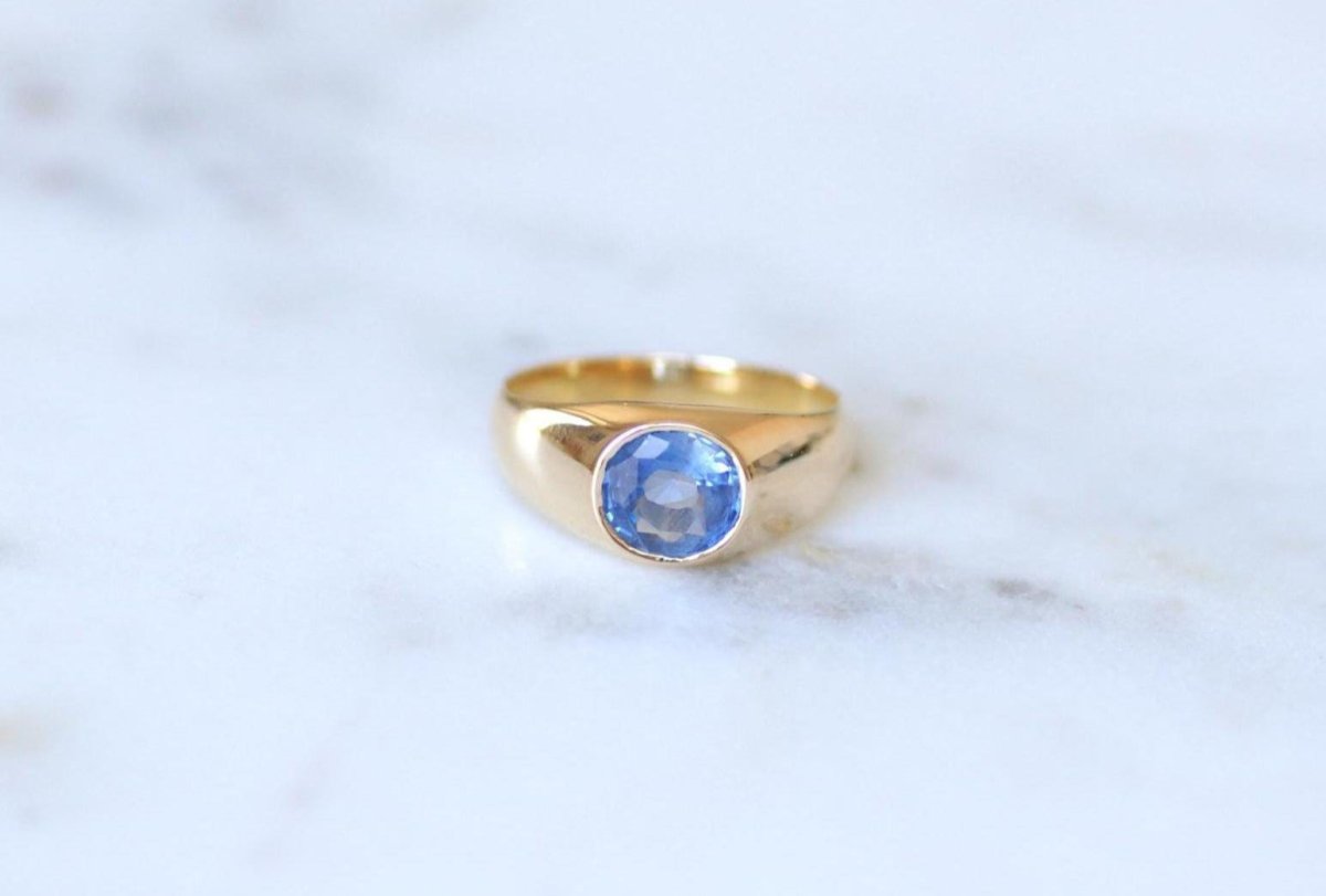 Bague Jonc Saphir de Ceylan 1,30 Cts sur Or Jaune - Castafiore