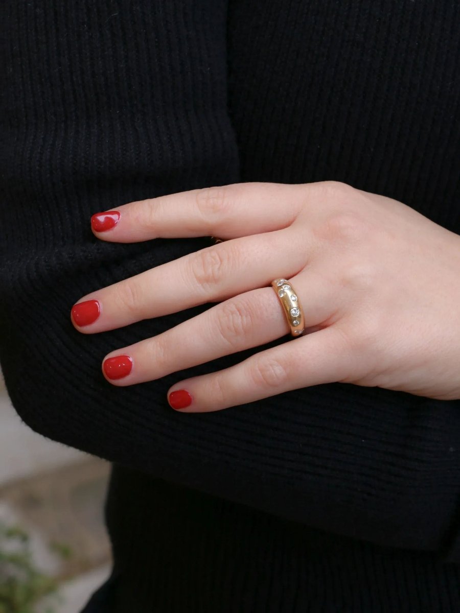 Bague jonc vintage en or et diamants - Castafiore