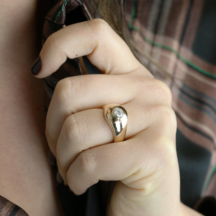 Bague jonc vintage or jaune diamant rond 0,5 carat - Castafiore