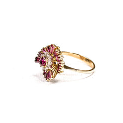 Bague Jupe en or jaune, rubis et diamants - Castafiore