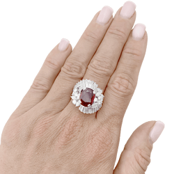 Bague jupe en patine, rubis et diamants - Castafiore