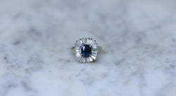 Bague Jupe Saphir et Diamants sur Or Blanc - Castafiore