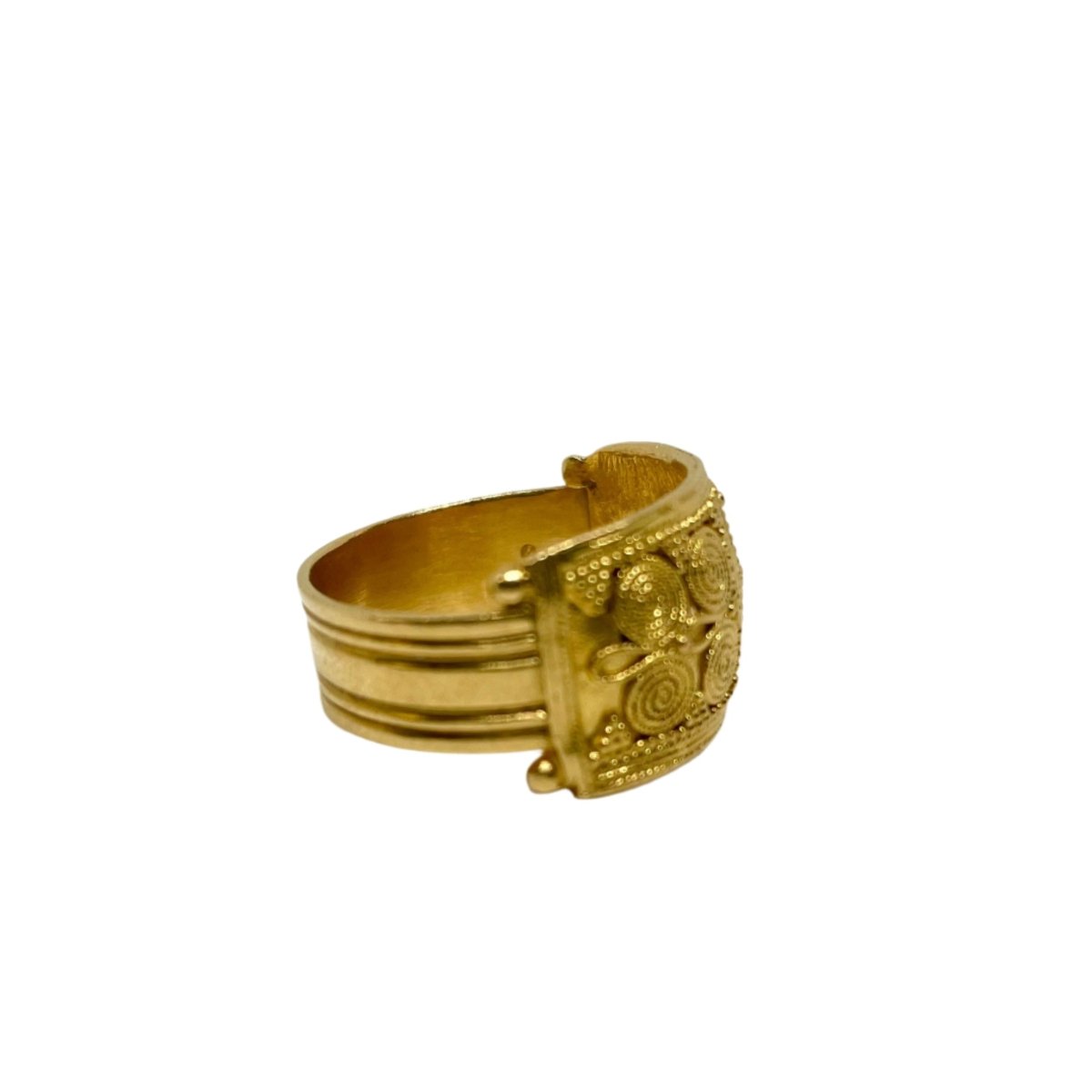 Bague LALAOUNIS en or jaune - Castafiore