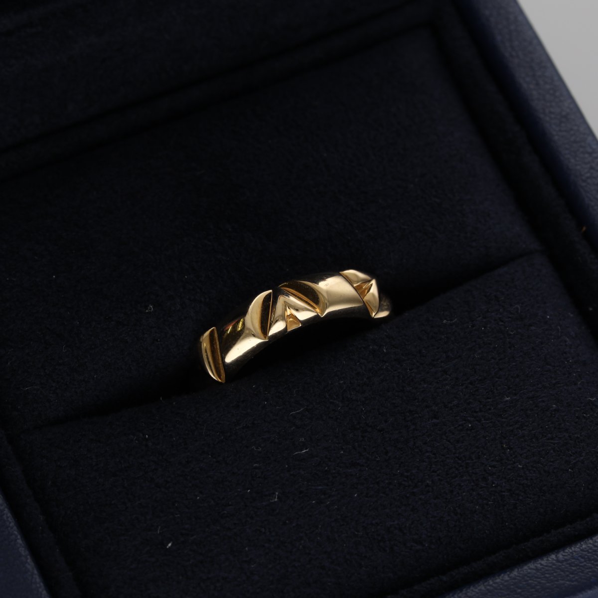 Bague Louis Vuitton LV Volt - Or jaune 18k - Taille 50 - Castafiore