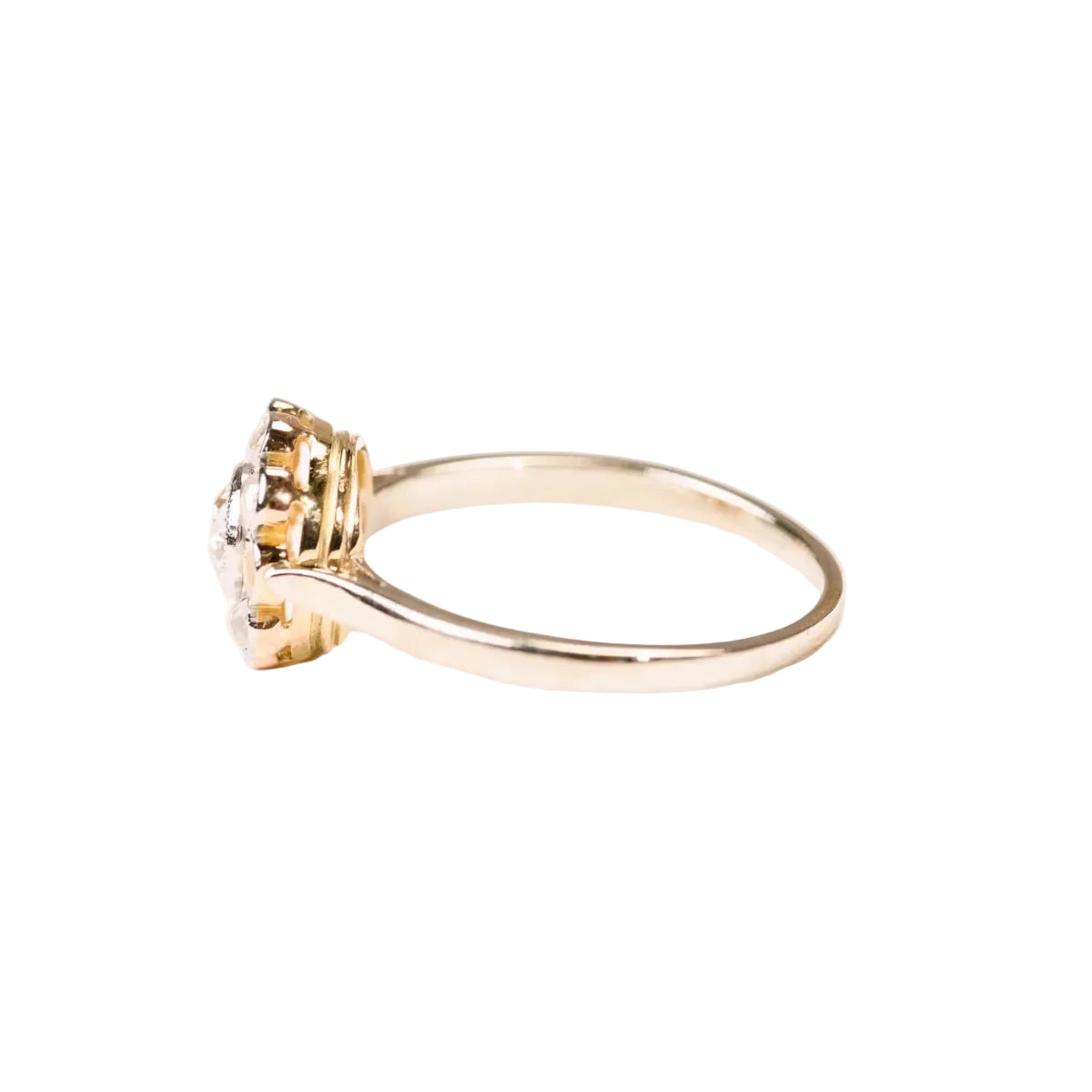 Bague marguerite ancienne diamants en or deux tons et platine - Castafiore