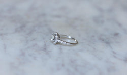 Bague Marguerite Art Deco Diamants sur Platine - Castafiore