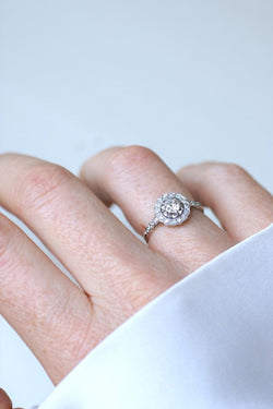 Bague Marguerite Art Deco Diamants sur Platine - Castafiore
