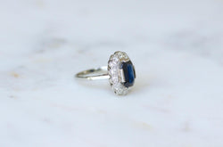 Bague Marguerite Art Déco Saphir 3,00 Cts & Diamants - Castafiore